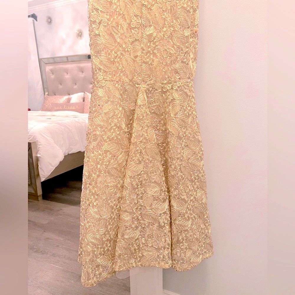 Clarisse bateau mermaid gold sequin size 4 evening gown - Picture 12 of 15